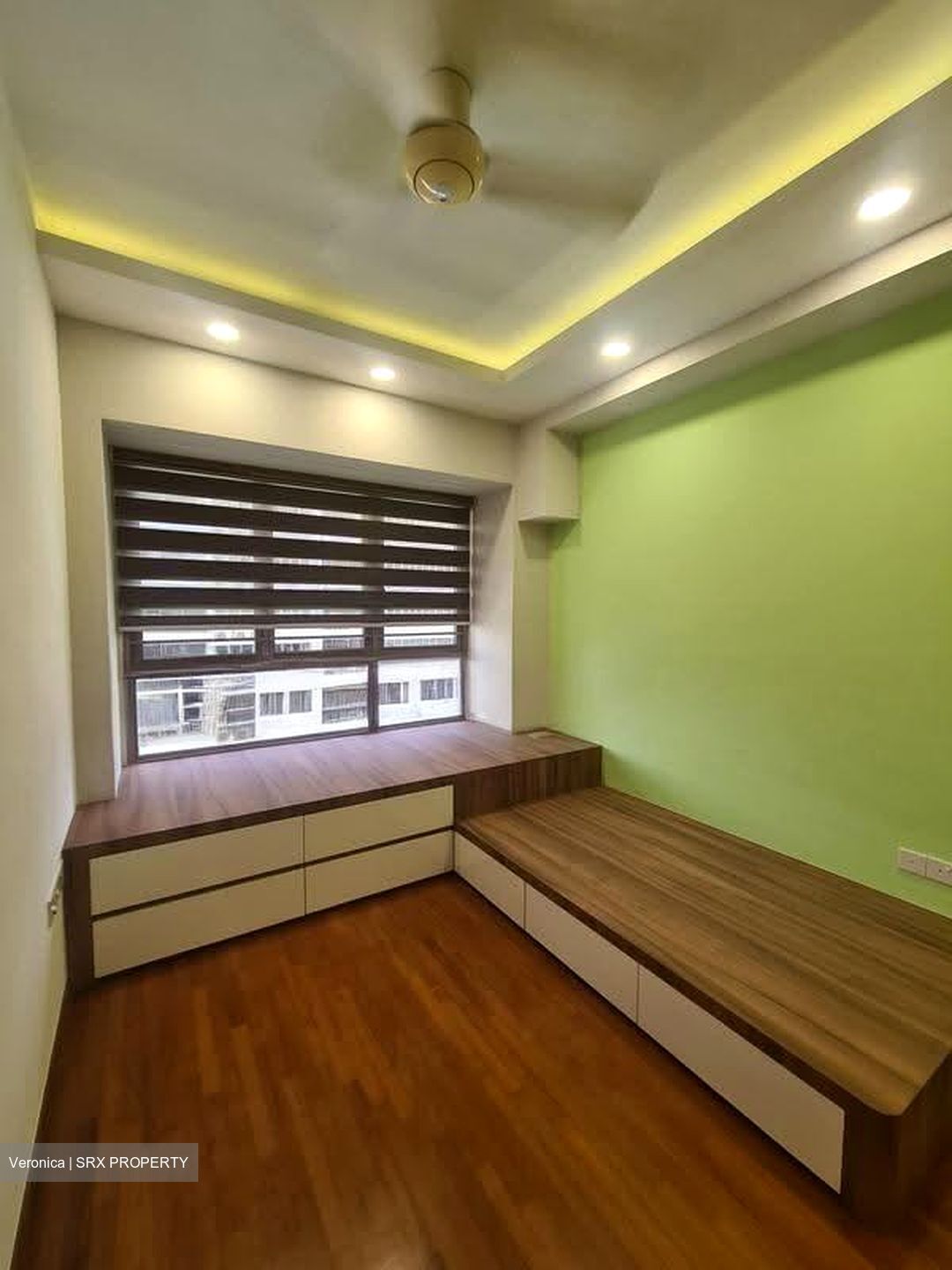 Waterfront Gold (D16), Condominium #636565981